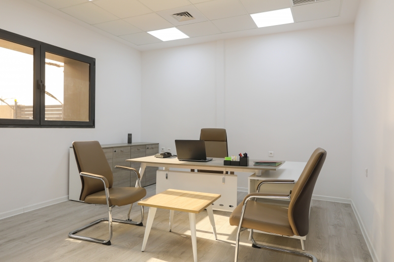 Operator support professions